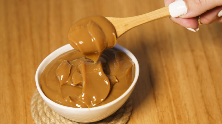 Pocos lo saben: la curiosa y real coincidencia entre el nacimiento del dulce de leche y el microondas