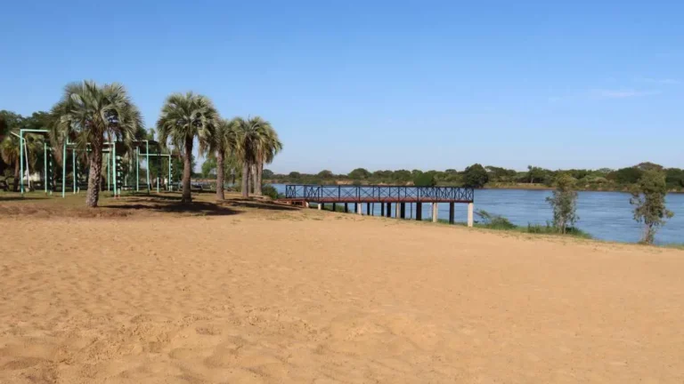 Dónde queda la ciudad del surubí que enamora con sus sabores y paseos por el Paraná