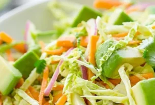 Sin mayonesa ni aderezos procesados: cómo preparar una ensalada cremosa de palta