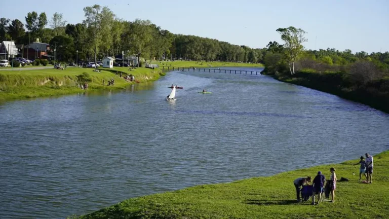 Finde XL de noviembre con sabor criollo y termas: ¿dónde es el evento a pura música y gastronomía?