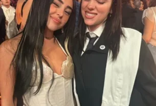 Nicki Nicole y Billie Eilish se saludaron en los Grammy: abrazo, charla y foto juntas
